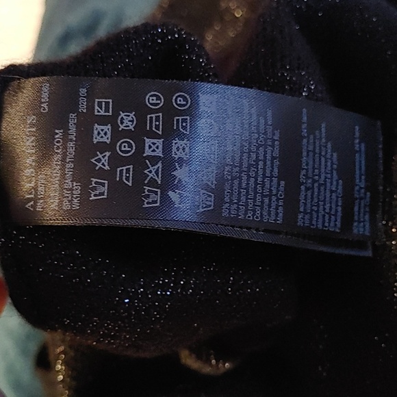 Women's ALL SAINTS Split Logo Black & Silver Tiger Striped Sweater XS Oversized - Picture 10 of 10